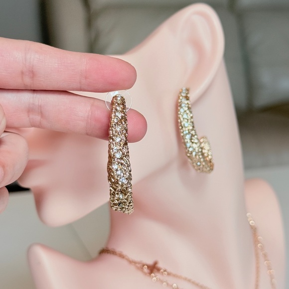 Gold Crystal Pavé Textured Earrings - Elegant Women's Jewelry - Picture 3 of 9